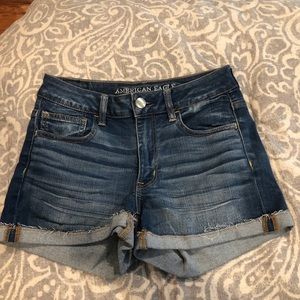 AMERICAN EAGLE JEAN SHORTS ( super stretch )